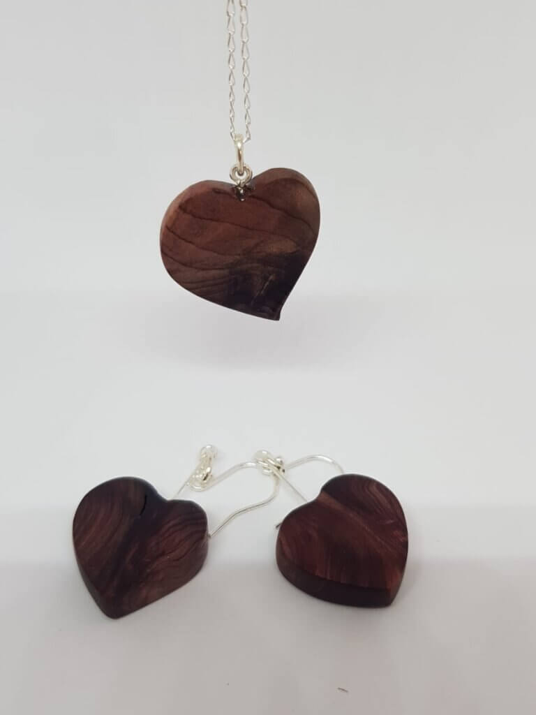Yew heart wood pendant and earrings